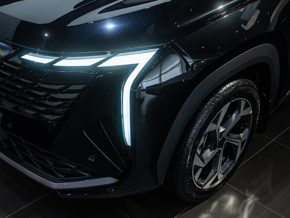 2026 Geely Atlas II, чёрный - вид 18