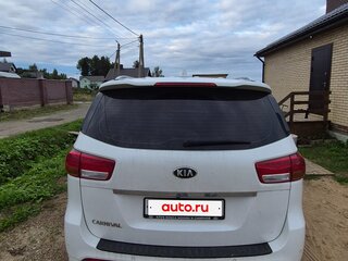 2017 Kia Carnival III, белый, 2850000 рублей, вид 5