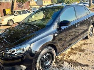 2013 Volkswagen Polo V, чёрный, 660000 рублей, вид 5