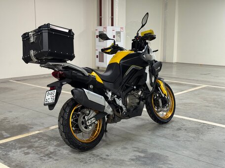 2025 QJMotor SVT 650 X, чёрный, 670000 рублей, вид 3