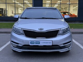 2015 Kia Rio III Рестайлинг, серебристый, 975000 рублей, вид 2