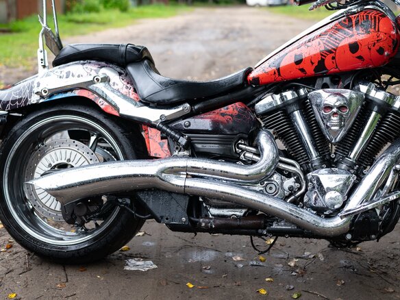 2010 Yamaha XV 1900, красный - вид 6
