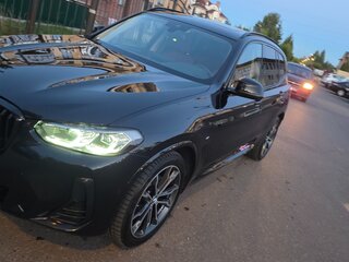 2024 BMW X3 30i xDrive III (G01) Рестайлинг, чёрный, 5750000 рублей, вид 3