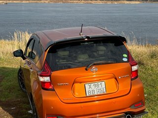 2017 Nissan Note e-Power II Рестайлинг, оранжевый, 1200000 рублей, вид 4