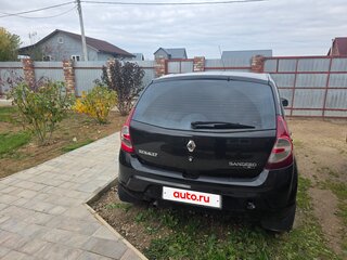 2010 Renault Sandero I, чёрный, 380000 рублей, вид 4