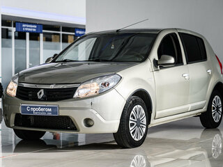 2012 Renault Sandero I, бежевый, 630000 рублей, вид 1
