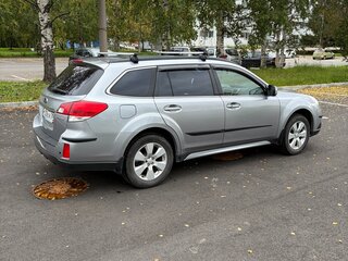 2010 Subaru Outback IV, серебристый, 1000000 рублей, вид 3