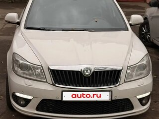 2010 Skoda Octavia RS II Рестайлинг, белый, 1150000 рублей, вид 1