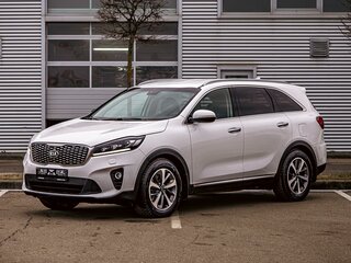 2019 Kia Sorento III Prime Рестайлинг, белый, 2495000 рублей, вид 1