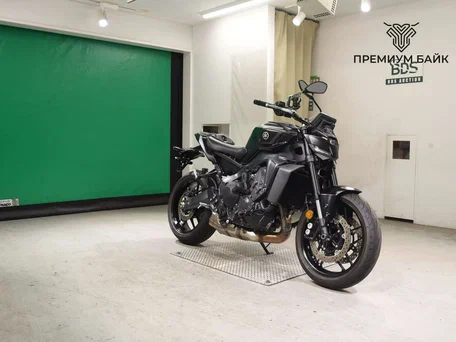 2024 Yamaha MT-09 (FZ-09), чёрный, 1227000 рублей, вид 3