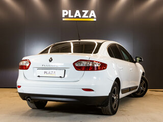 2012 Renault Fluence I, белый, 650000 рублей, вид 4