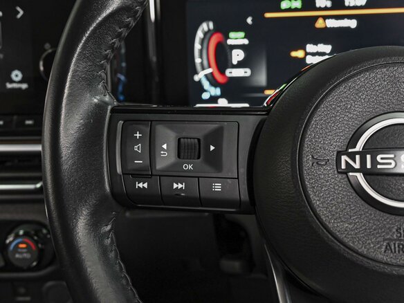 2022 Nissan Note Aura III, синий, 2399000 рублей - вид 17