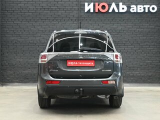 2013 Mitsubishi Outlander III, серый, 1260000 рублей, вид 5