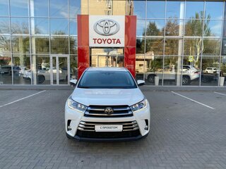 2019 Toyota Highlander III (XU50) Рестайлинг, белый, 3499000 рублей, вид 2
