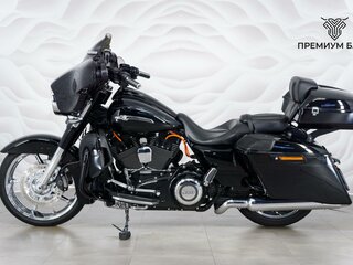 2015 Harley-Davidson CVO Street Glide, чёрный, 1649000 рублей, вид 2