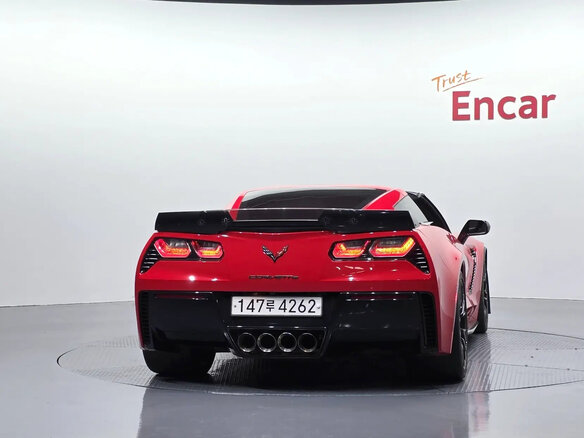 2016 Chevrolet Corvette Z06 C7, золотистый, 16500000 рублей - вид 2