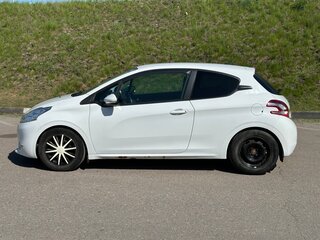 2013 Peugeot 208 I, белый, 430000 рублей, вид 5