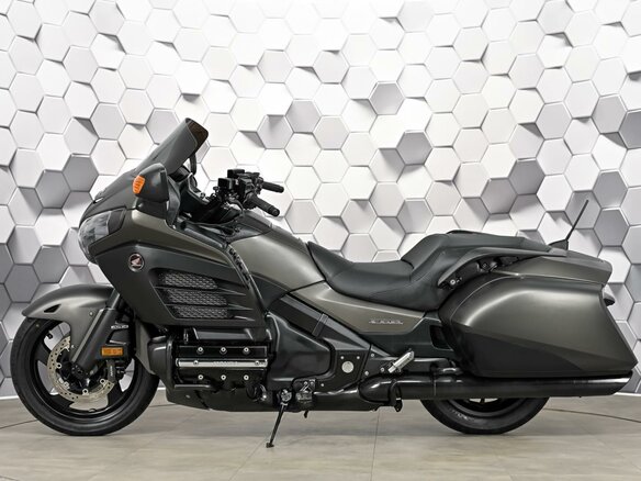 2015 Honda GL 1800 Gold Wing, серый, 1377000 рублей - вид 3