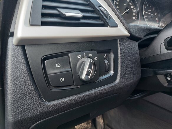 2013 BMW 3 серии 320i VI (F3x), чёрный, 1679000 рублей - вид 10