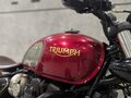 2022 Triumph Bonneville Bobber, красный, 1490000 рублей - вид 3