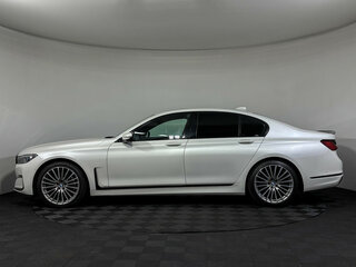 2021 BMW 7 серии 740d xDrive VI (G11/G12) Рестайлинг, белый, 7800000 рублей, вид 5