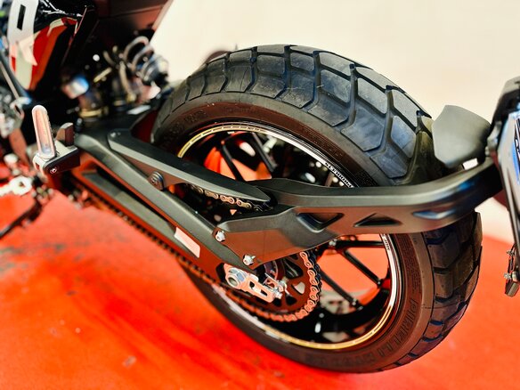 2024 Ducati Scrambler 800, белый, 890000 рублей - вид 15