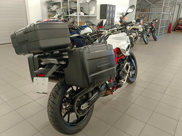 2015 BMW F 700 GS, белый, 720000 рублей - вид 2