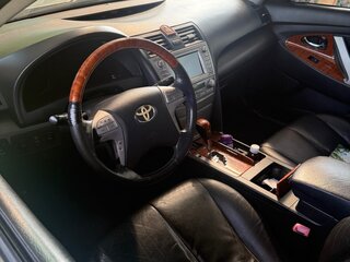 2010 Toyota Camry VI (XV40) Рестайлинг, серебристый, 1000000 рублей, вид 5