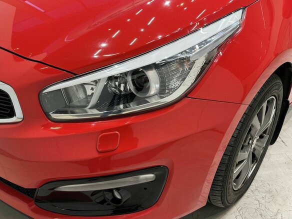 2017 Kia Ceed II Рестайлинг, красный - вид 14