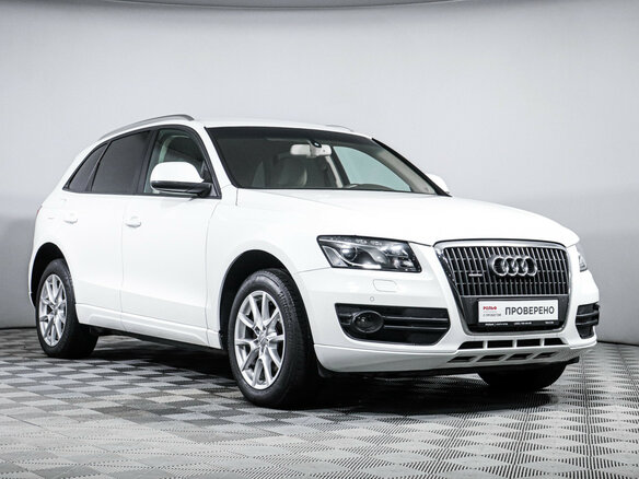 2010 Audi Q5 I (8R), белый, 1690000 рублей - вид 2