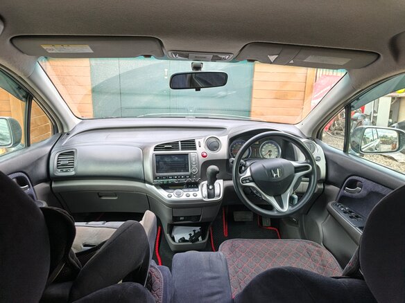 2010 Honda Stream II Рестайлинг, серый, 1000000 рублей - вид 8