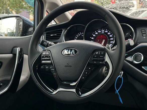 2015 Kia Ceed II Рестайлинг, синий, 1359000 рублей - вид 12