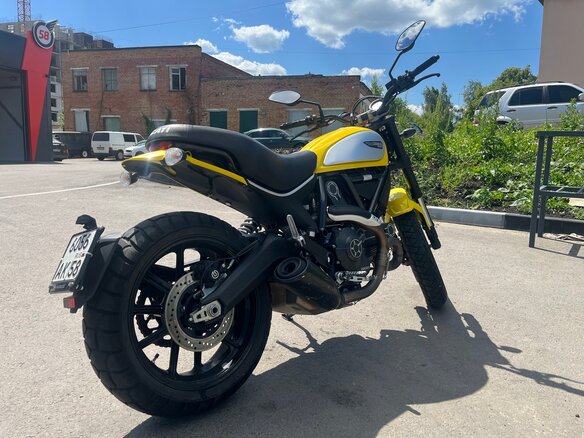 2016 Ducati Scrambler 800, жёлтый, 559000 рублей - вид 2