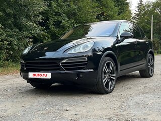 2011 Porsche Cayenne S Hybrid II (958), чёрный, 1690000 рублей, вид 2