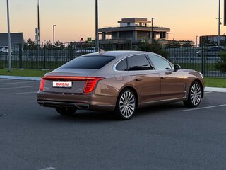 2023 Hongqi H9 I, коричневый, 3650000 рублей, вид 2