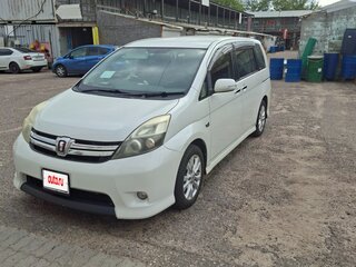 2012 Toyota ISis I Рестайлинг, белый, 1300000 рублей, вид 1