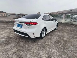 2022 Toyota Levin XII (E210), белый, 1150000 рублей, вид 5