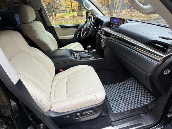 2015 Lexus LX 450d III Рестайлинг 2, чёрный, 5650000 рублей - вид 21