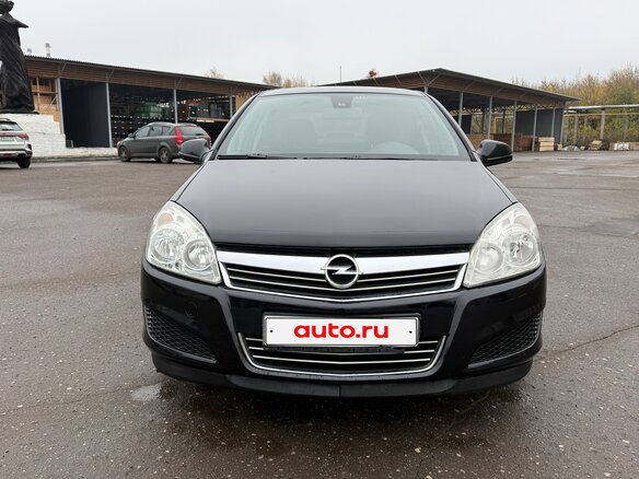 2011 Opel Astra H Рестайлинг, чёрный, 530000 рублей