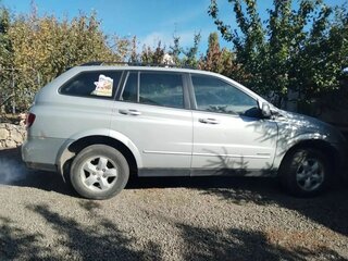 2010 SsangYong Kyron I Рестайлинг, серебристый, 470000 рублей, вид 1