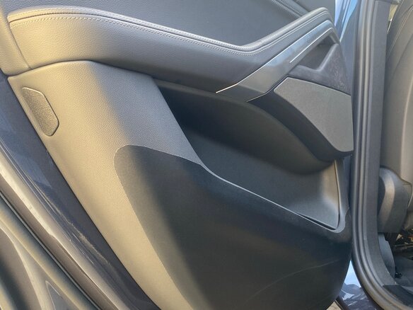 2021 BMW X6 40i III (G06), серый, 12900000 рублей - вид 15