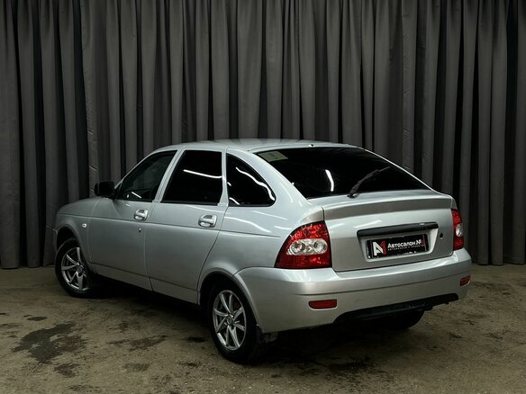 2009 Lada (ВАЗ) Priora I, серебристый, 269888 рублей - вид 3