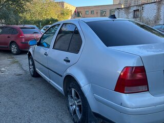 1999 Volkswagen Bora I, серебристый, 280000 рублей, вид 4