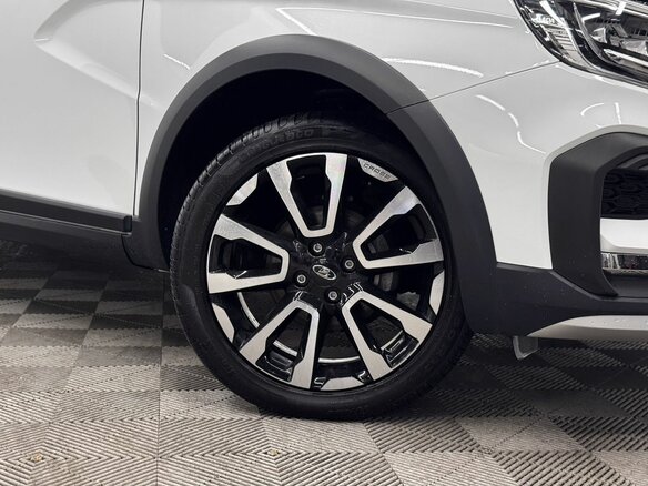 2024 Lada (ВАЗ) Vesta SW Cross I Рестайлинг (NG), белый, 1590000 рублей - вид 7
