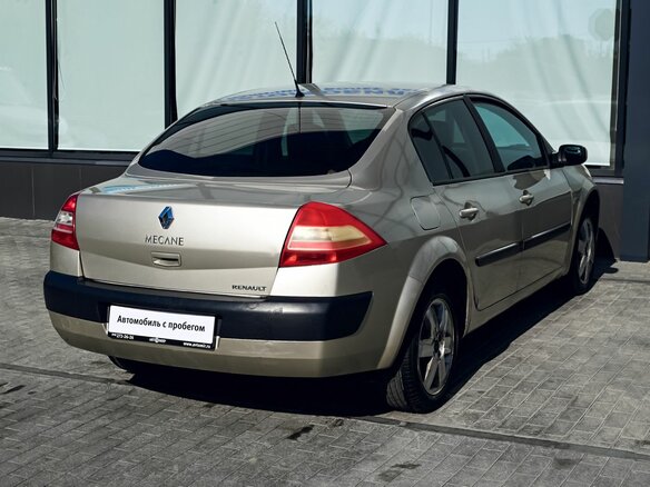 2006 Renault Megane II Рестайлинг, бежевый, 365000 рублей - вид 4