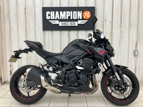 2020 Kawasaki Z 900, чёрный, 925000 рублей, вид 2