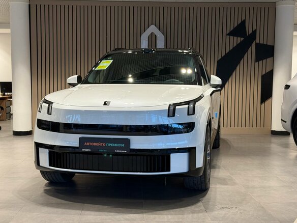 2026 Lynk & Co 900, серебристый, 7500000 рублей - вид 19