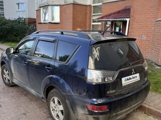 2012 Mitsubishi Outlander II Рестайлинг, синий, 900000 рублей, вид 3