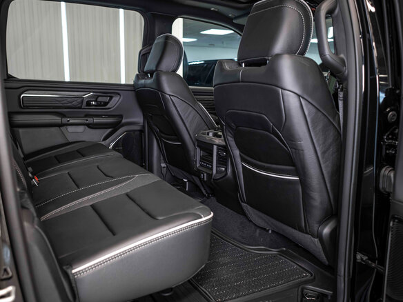 2026 Ram 1500 Crew Cab eTorque V Рестайлинг, чёрный, 11478302 рублей - вид 19