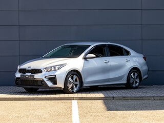 2019 Kia Cerato IV, серебристый, 1855000 рублей, вид 1